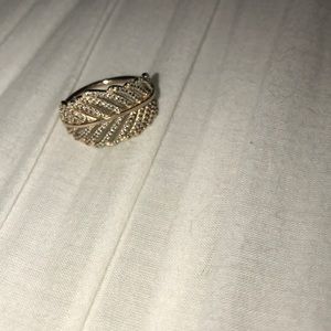 Pandora rose gold light as a feather ring
